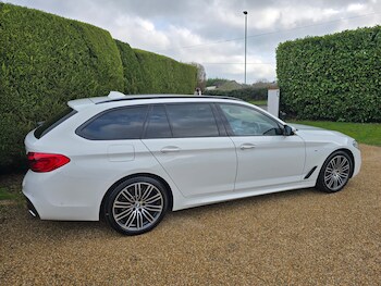 Used BMW 5 Series 2017 for sale - 77495101: Photo