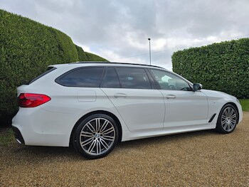 Used BMW 5 Series 2017 for sale - 77495101: Photo