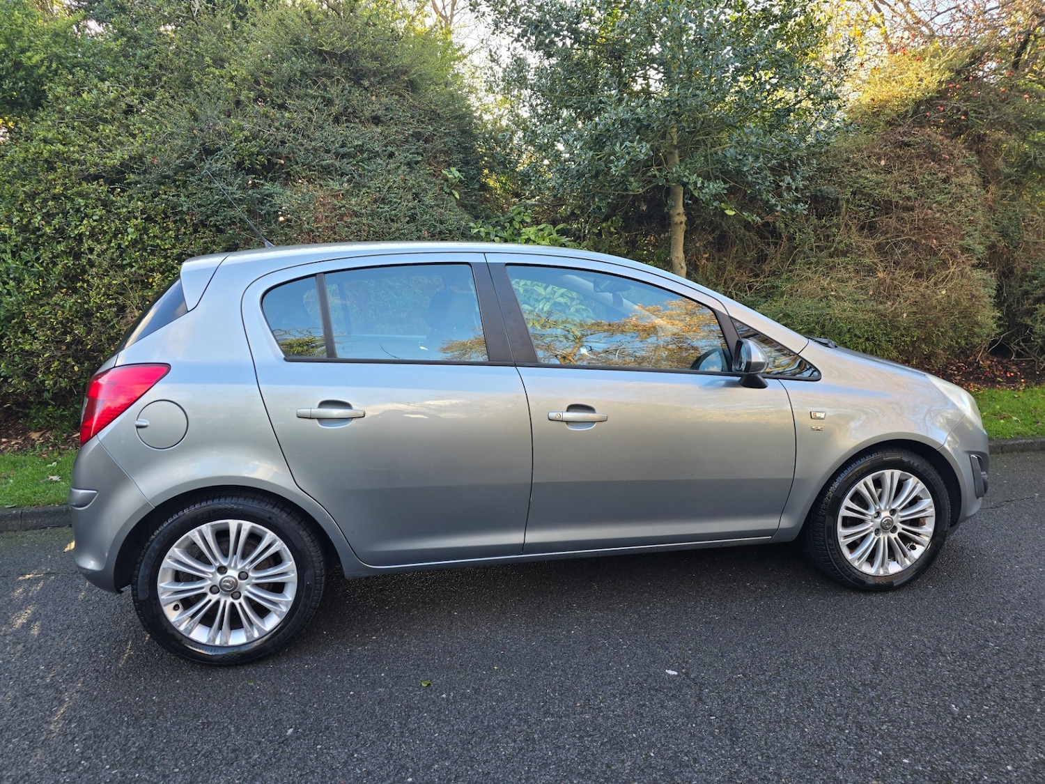 Used Vauxhall Corsa 2011 for sale - 76778092: Photo 7