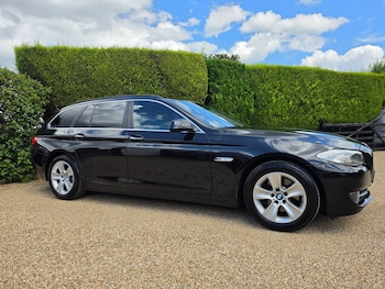 Used BMW 5 Series 2011 for sale - 79069087: Photo
