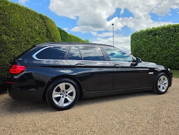 Used BMW 5 Series 2011 for sale - 79069087: Photo