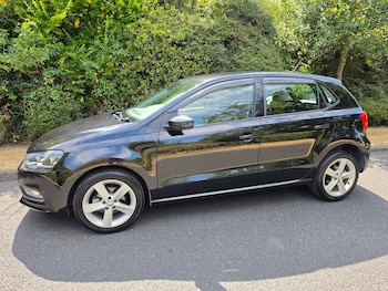 Used Volkswagen Polo 2016 for sale - 79528012: Photo