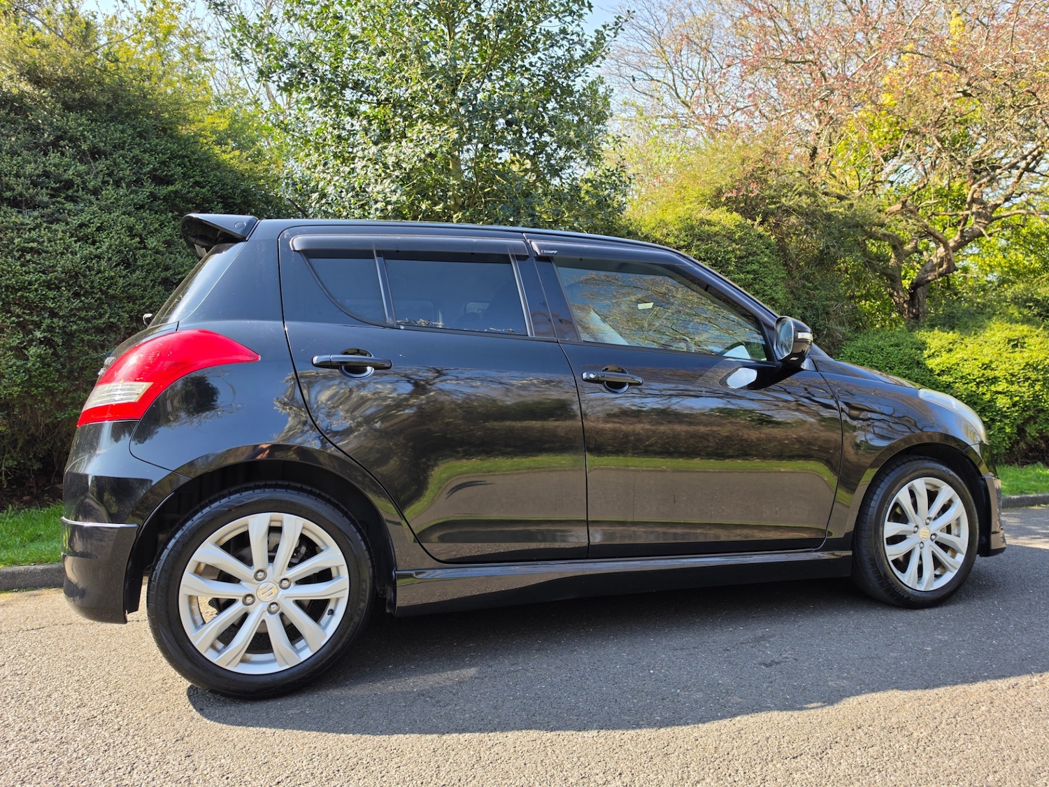Used Suzuki Swift 2014 for sale - 77954305: Photo 8