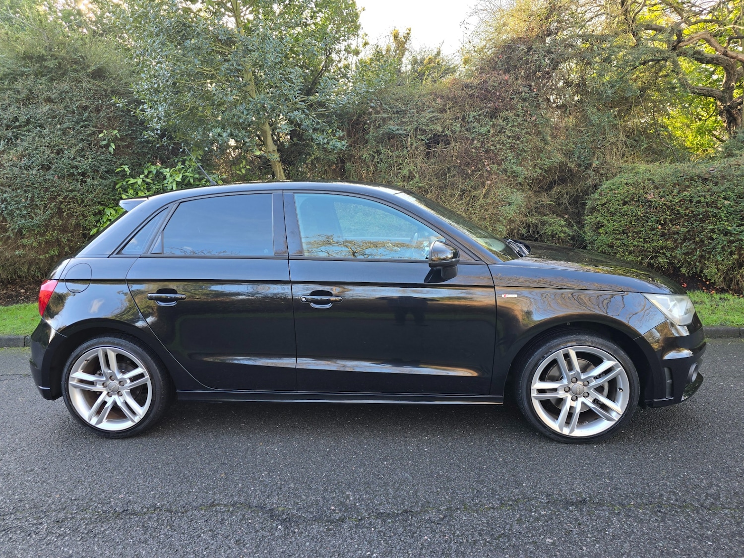 Used Audi A1 2014 for sale - 77129782: Photo 14