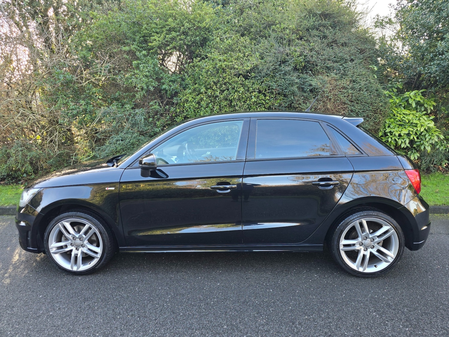 Used Audi A1 2014 for sale - 77129782: Photo 15