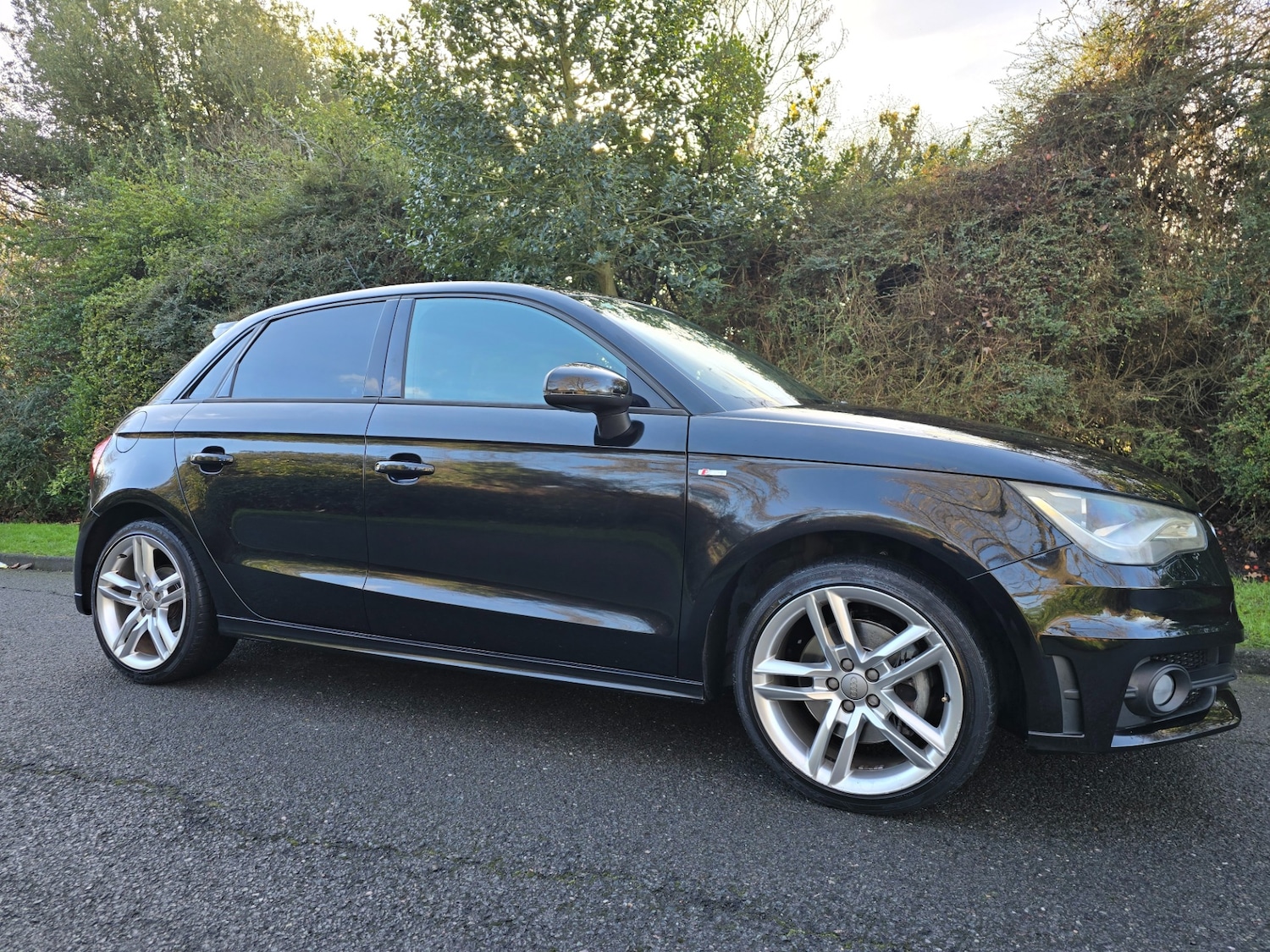 Used Audi A1 2014 for sale - 77129782: Photo 6