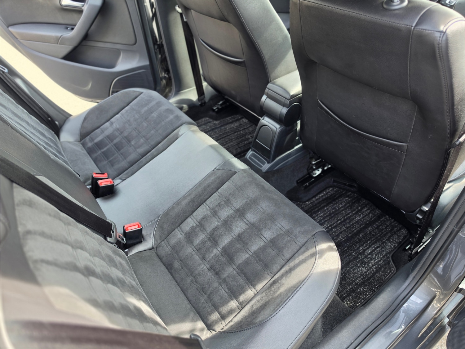 Used Volkswagen Polo 2017 for sale - 77980202: Photo 14