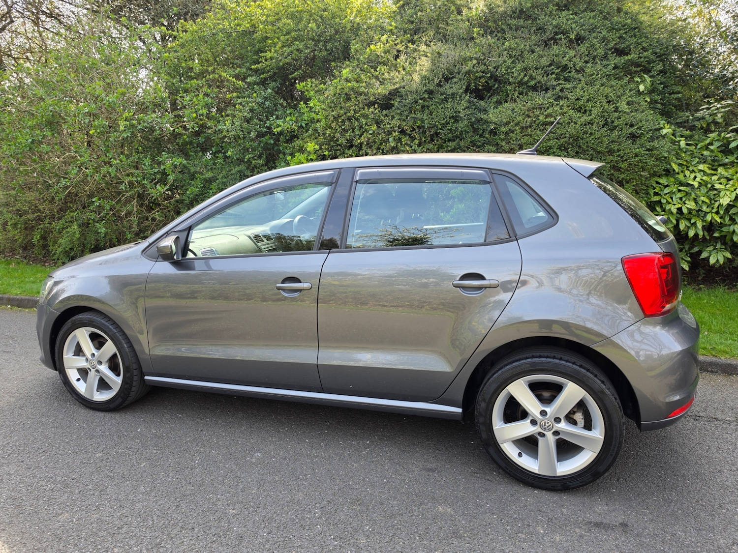 Used Volkswagen Polo 2017 for sale - 77980202: Photo 3
