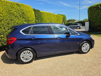 Used BMW 2 Series 2017 for sale - 78790040: Photo