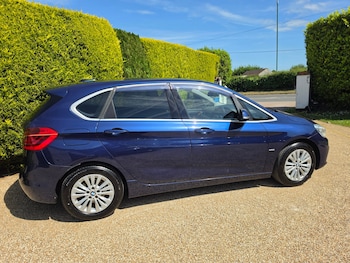 Used BMW 2 Series 2017 for sale - 78790040: Photo