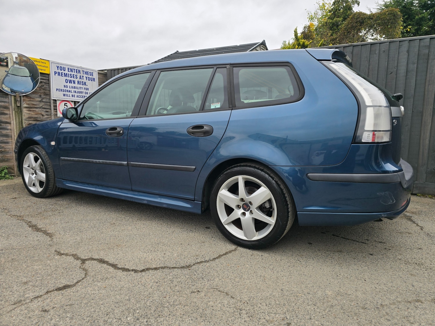 Used Saab 9-3 2005 for sale - 76257732: Photo 10