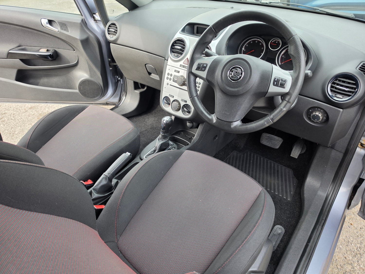 Used Vauxhall Corsa 2008 for sale - 77877662: Photo 11