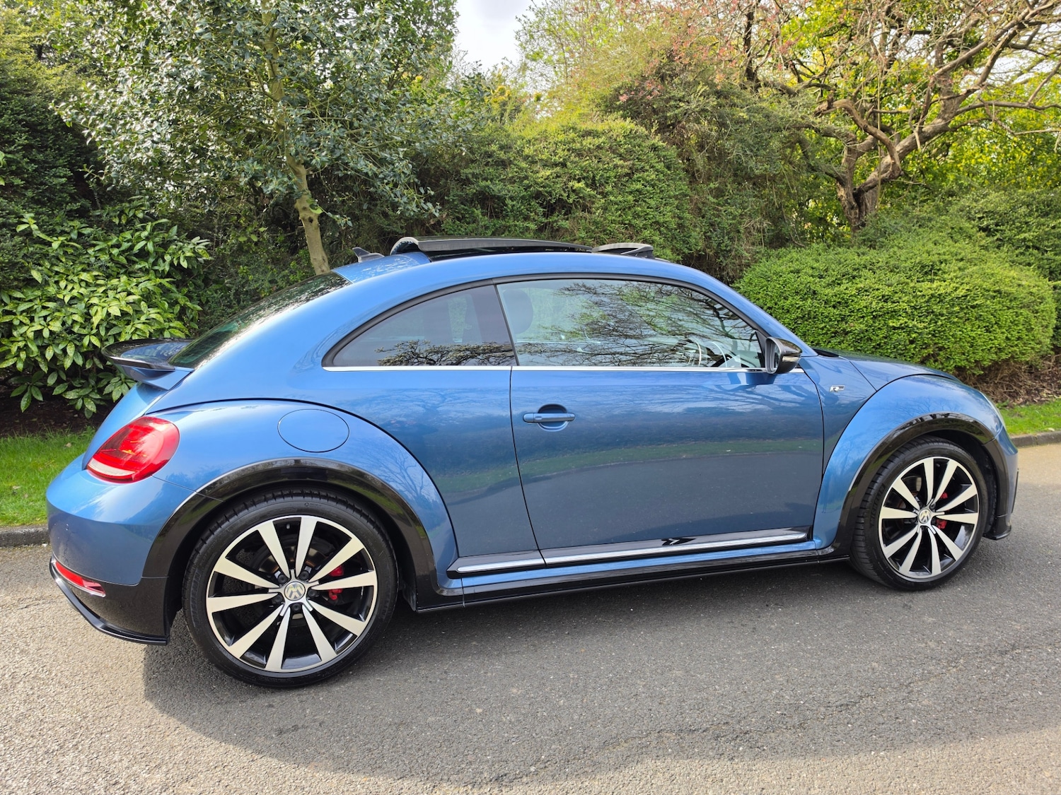 Used Volkswagen Beetle 2018 for sale - 77980784: Photo 7