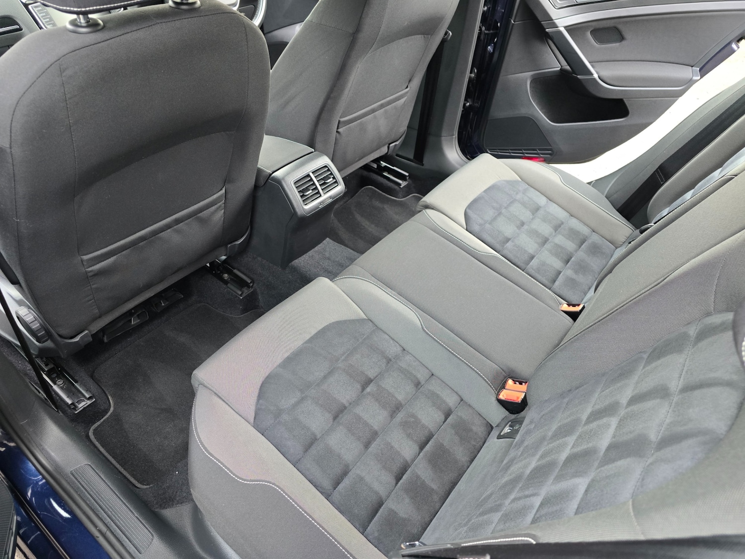 Used Volkswagen Golf 2014 for sale - 77173390: Photo 12