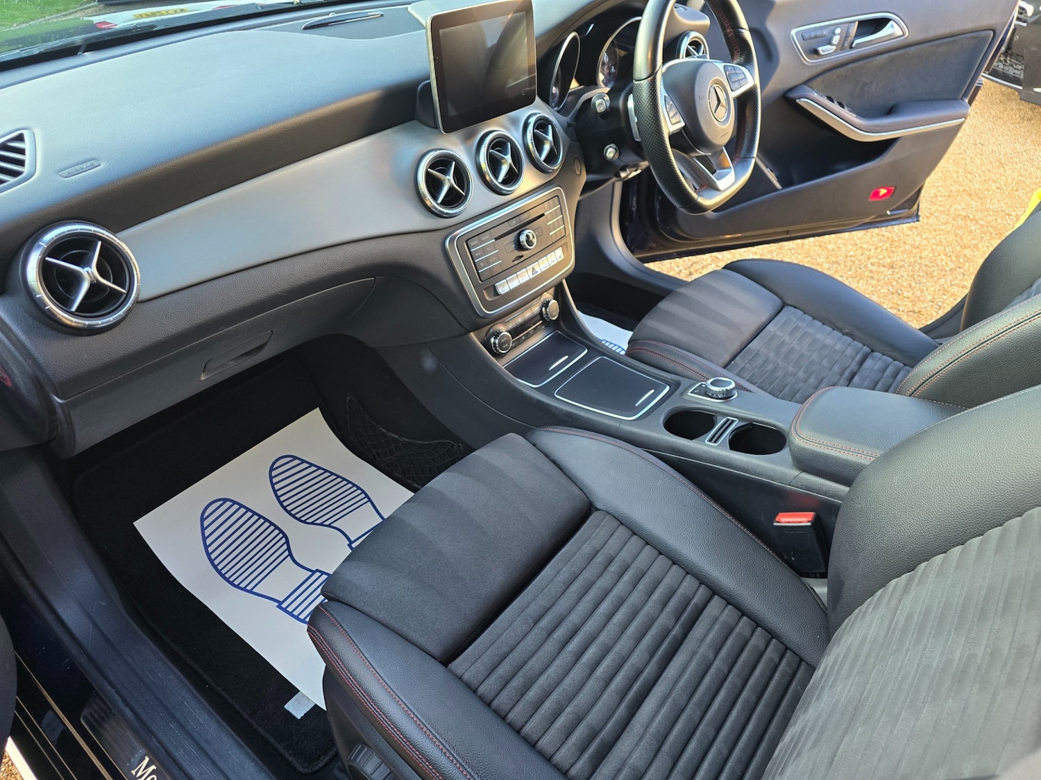 Used Mercedes-Benz CLA 2016 for sale - 76630429: Photo 13