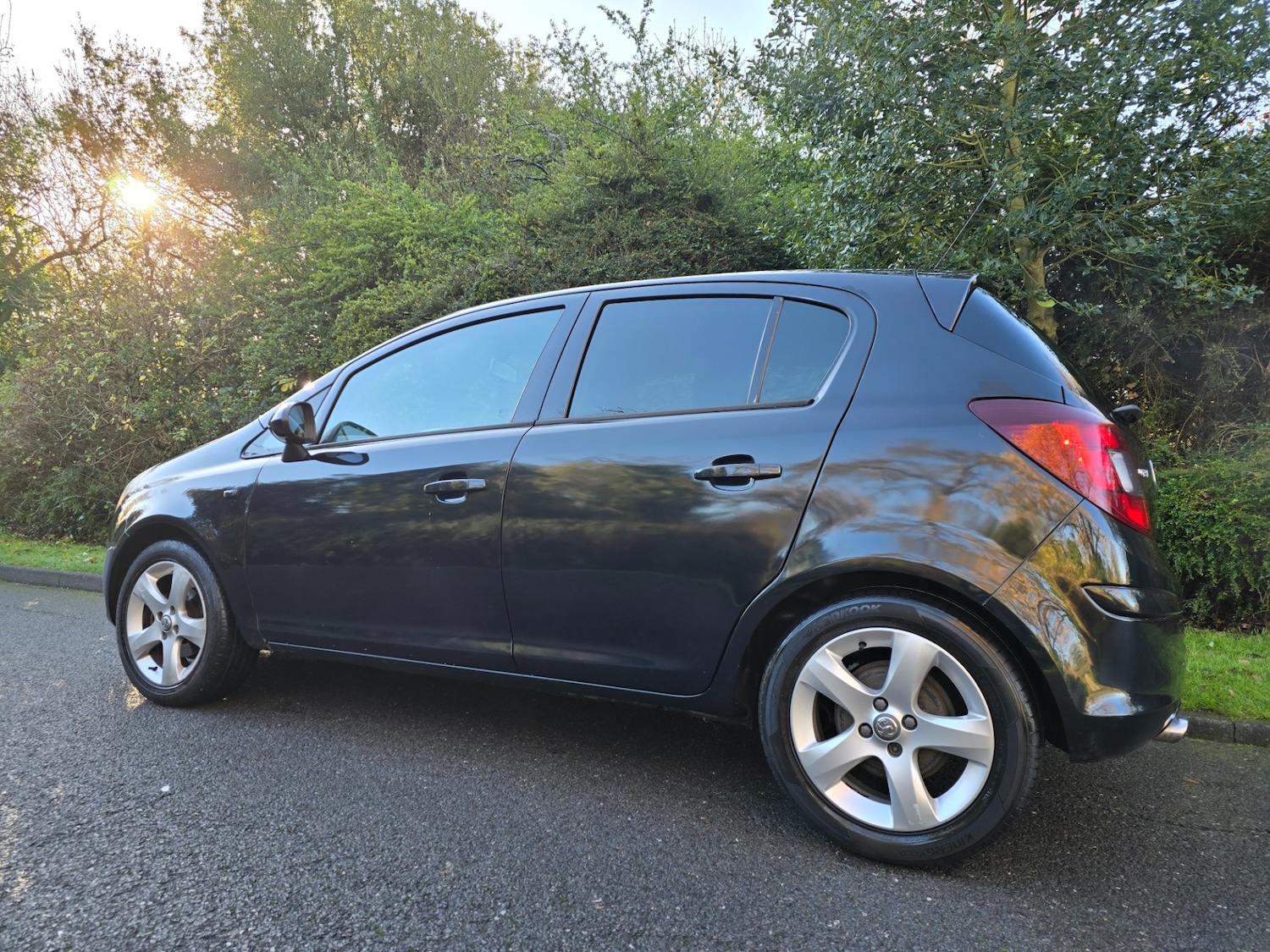 Used Vauxhall Corsa 2013 for sale - 76777983: Photo 4