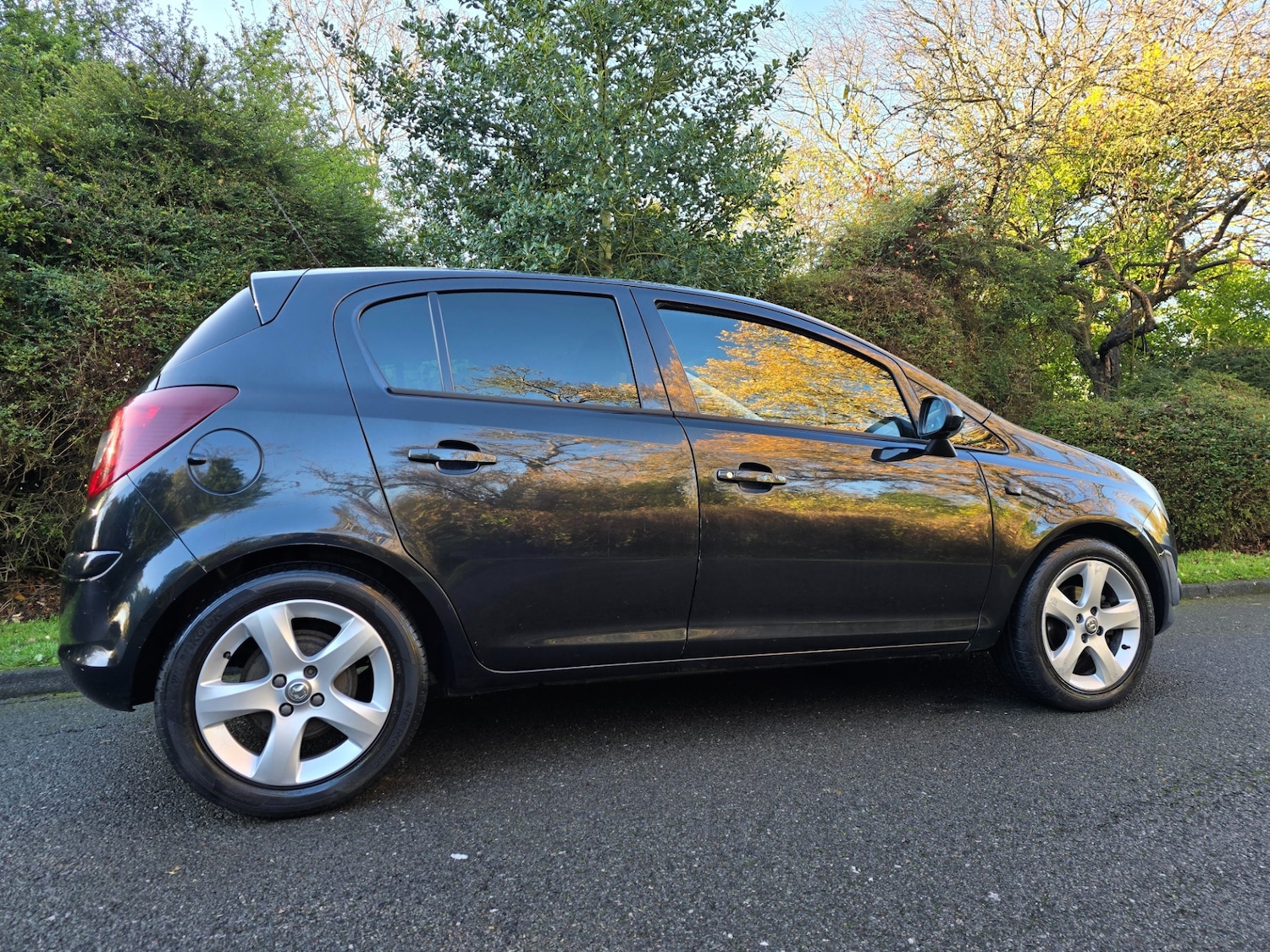 Used Vauxhall Corsa 2013 for sale - 76777983: Photo 8