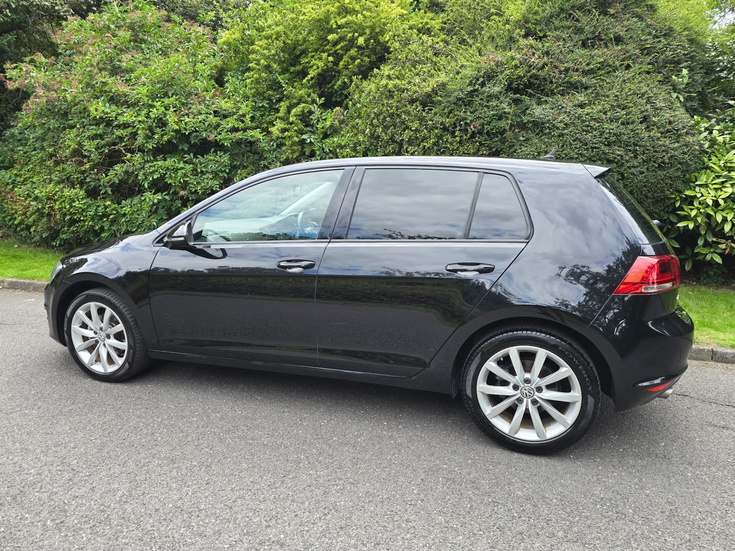 Used Volkswagen Golf 2013 for sale - 77173439: Photo 3