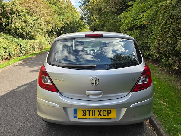 Used Vauxhall Corsa 2011 for sale - 76020139: Photo 10