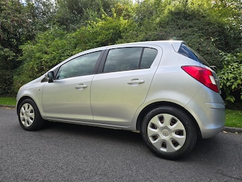 Used Vauxhall Corsa 2011 for sale - 76020139: Photo
