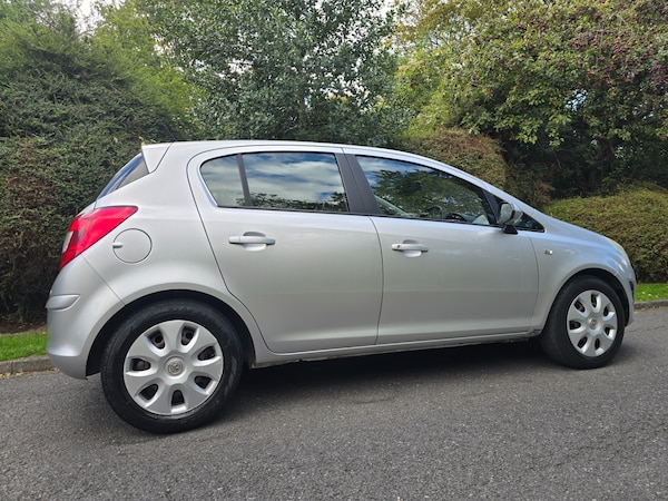 Used Vauxhall Corsa 2011 for sale - 76020139: Photo 8