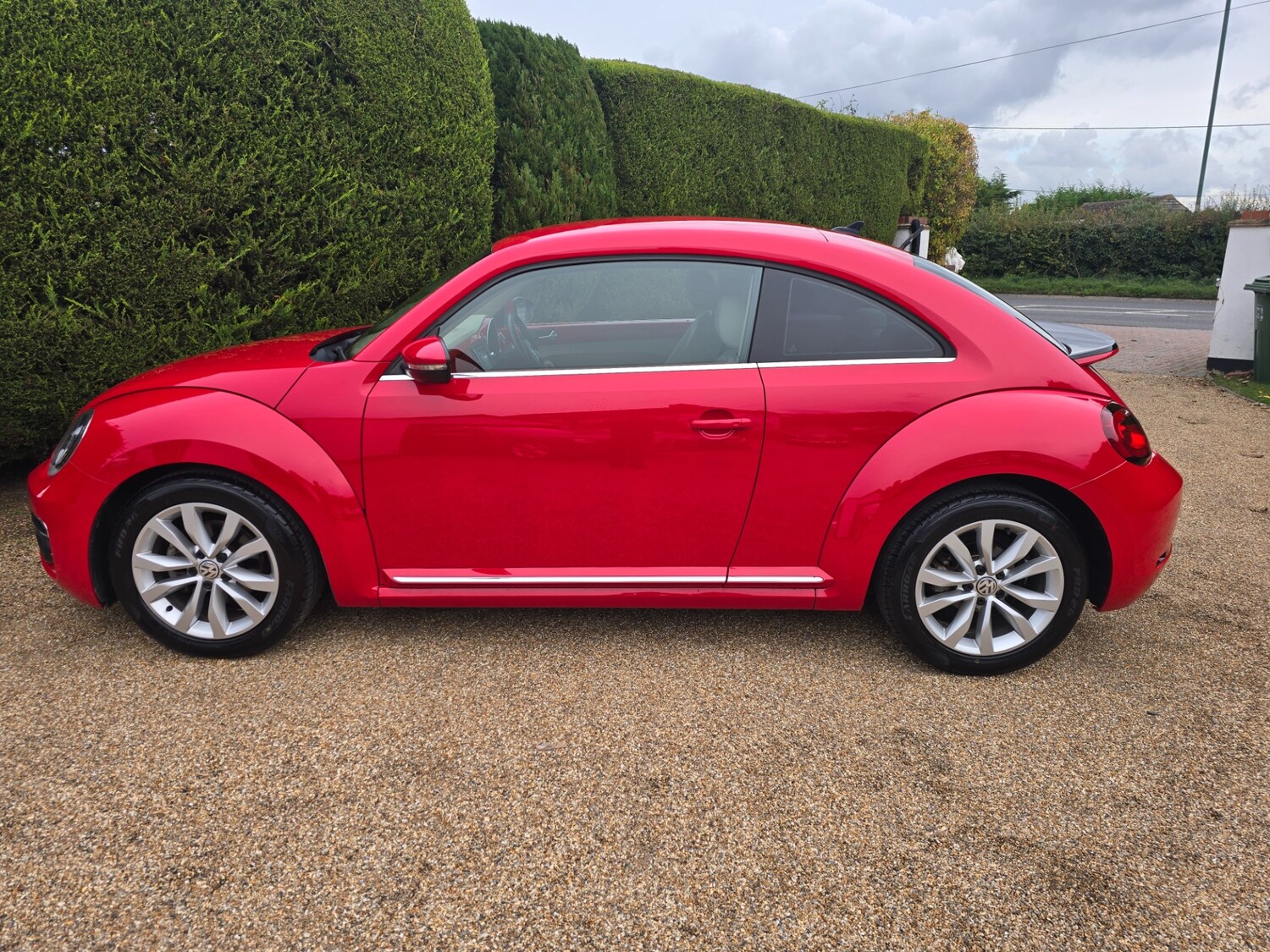Used Volkswagen Beetle 2018 for sale - 76347424: Photo 16