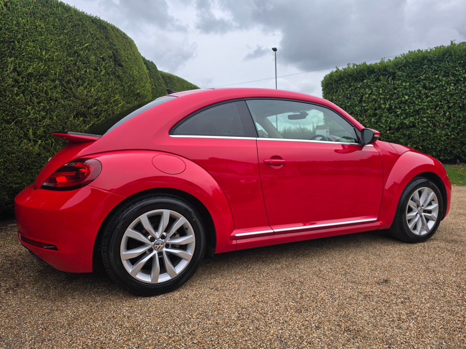Used Volkswagen Beetle 2018 for sale - 76347424: Photo 4