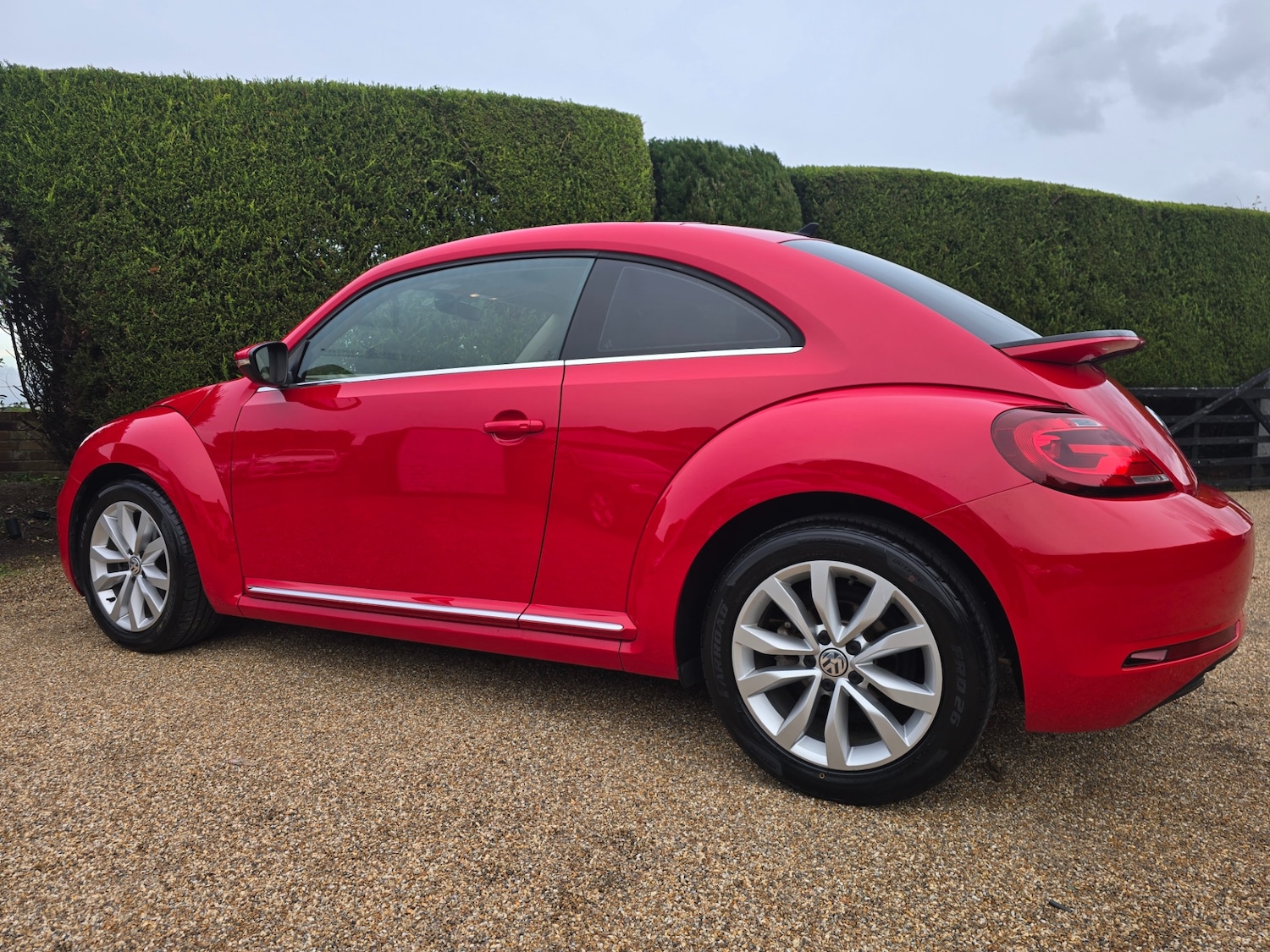 Used Volkswagen Beetle 2018 for sale - 76347424: Photo 8