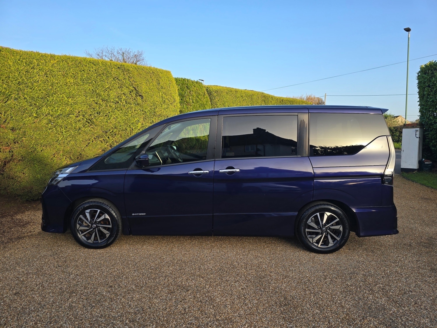 Used Nissan Serena 2019 for sale - 77664970: Photo 15