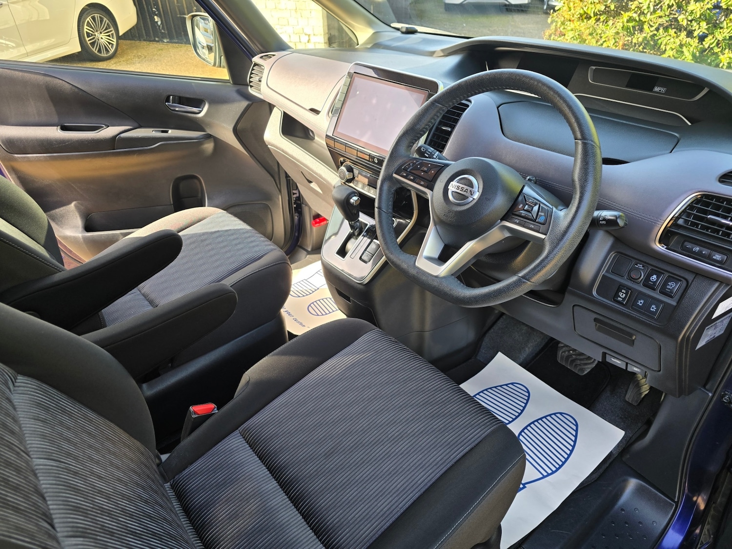 Used Nissan Serena 2019 for sale - 77664970: Photo 16