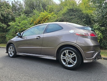 Used Honda Civic 2011 for sale - 75665395: Photo