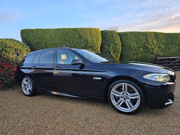 Used BMW 5 Series 2011 for sale - 76834664: Photo