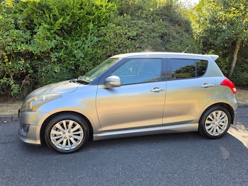 Used Suzuki Swift 2013 for sale - 79632820: Photo