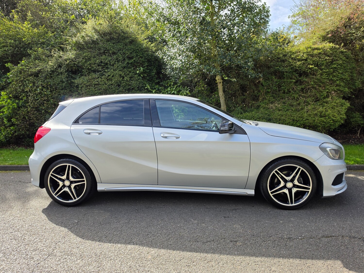 Used Mercedes-Benz A-Class 2014 for sale - 77906927: Photo 14
