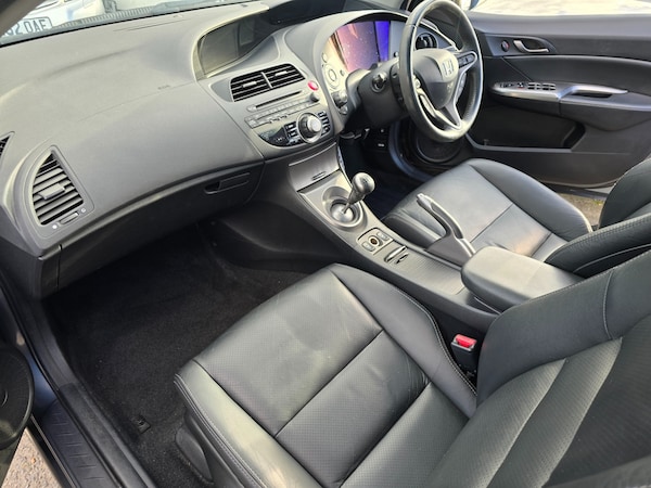 Used Honda Civic 2010 for sale - 76020146: Photo 13