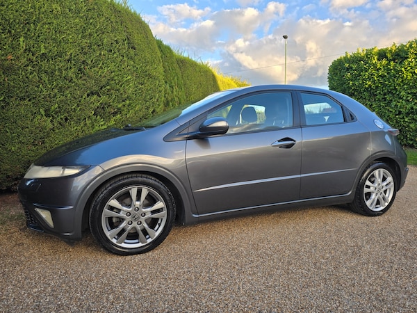 Used Honda Civic 2010 for sale - 76020146: Photo 6
