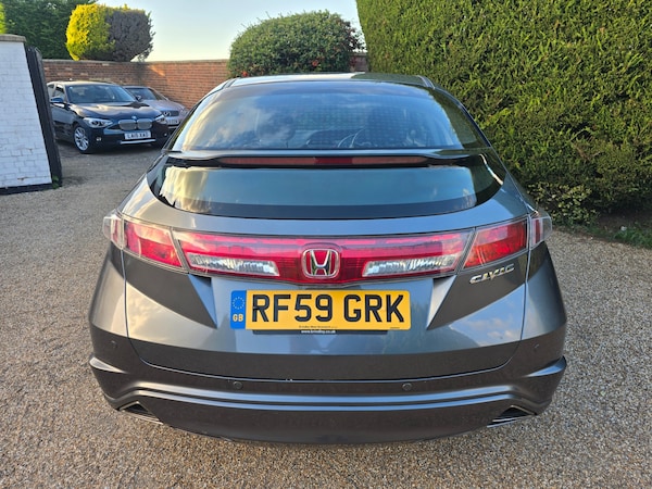 Used Honda Civic 2010 for sale - 76020146: Photo 9