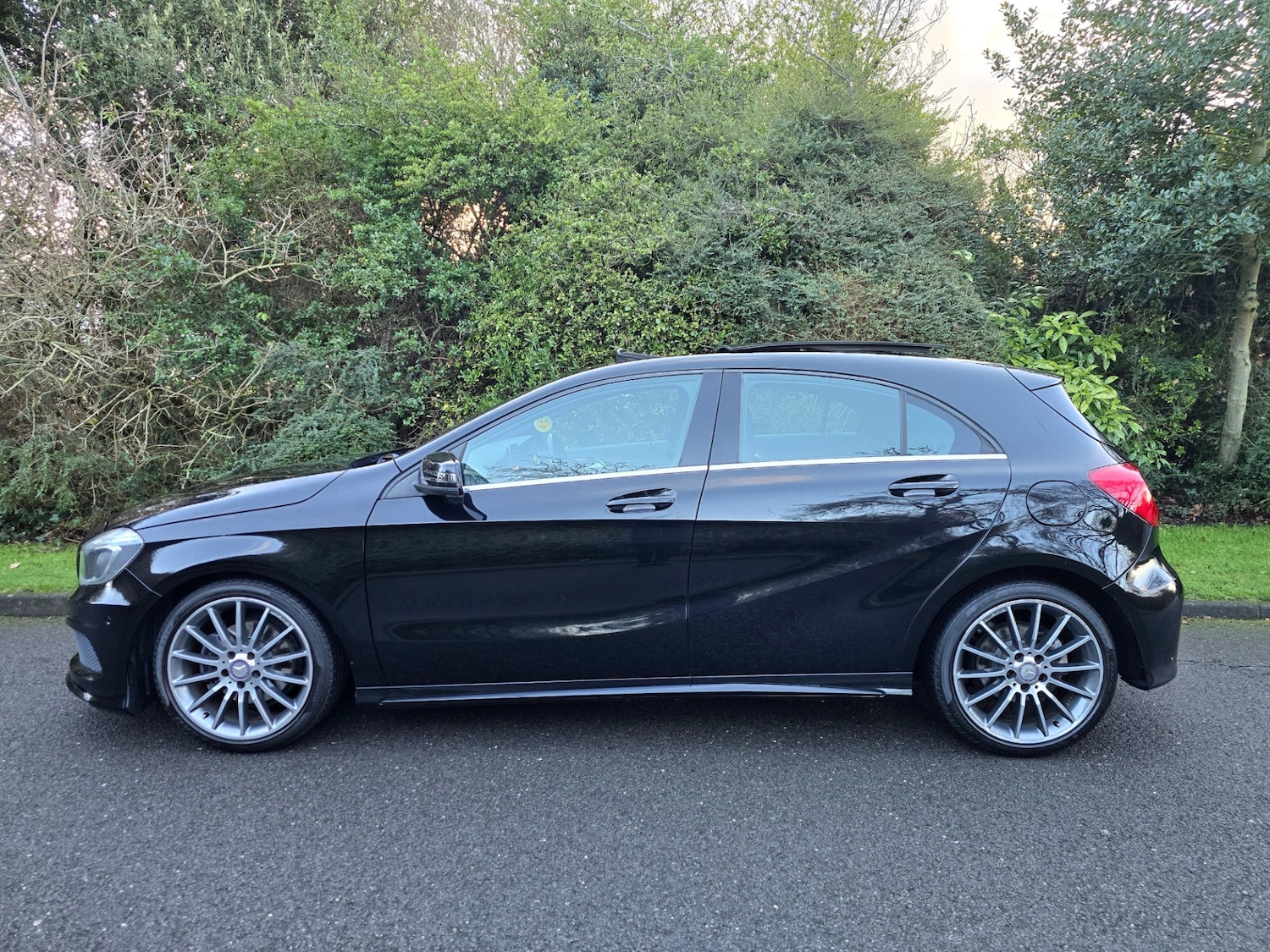 Used Mercedes-Benz A-Class 2014 for sale - 77129748: Photo 16