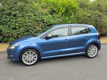 Used Volkswagen Polo 2015 for sale - 79697451: Photo