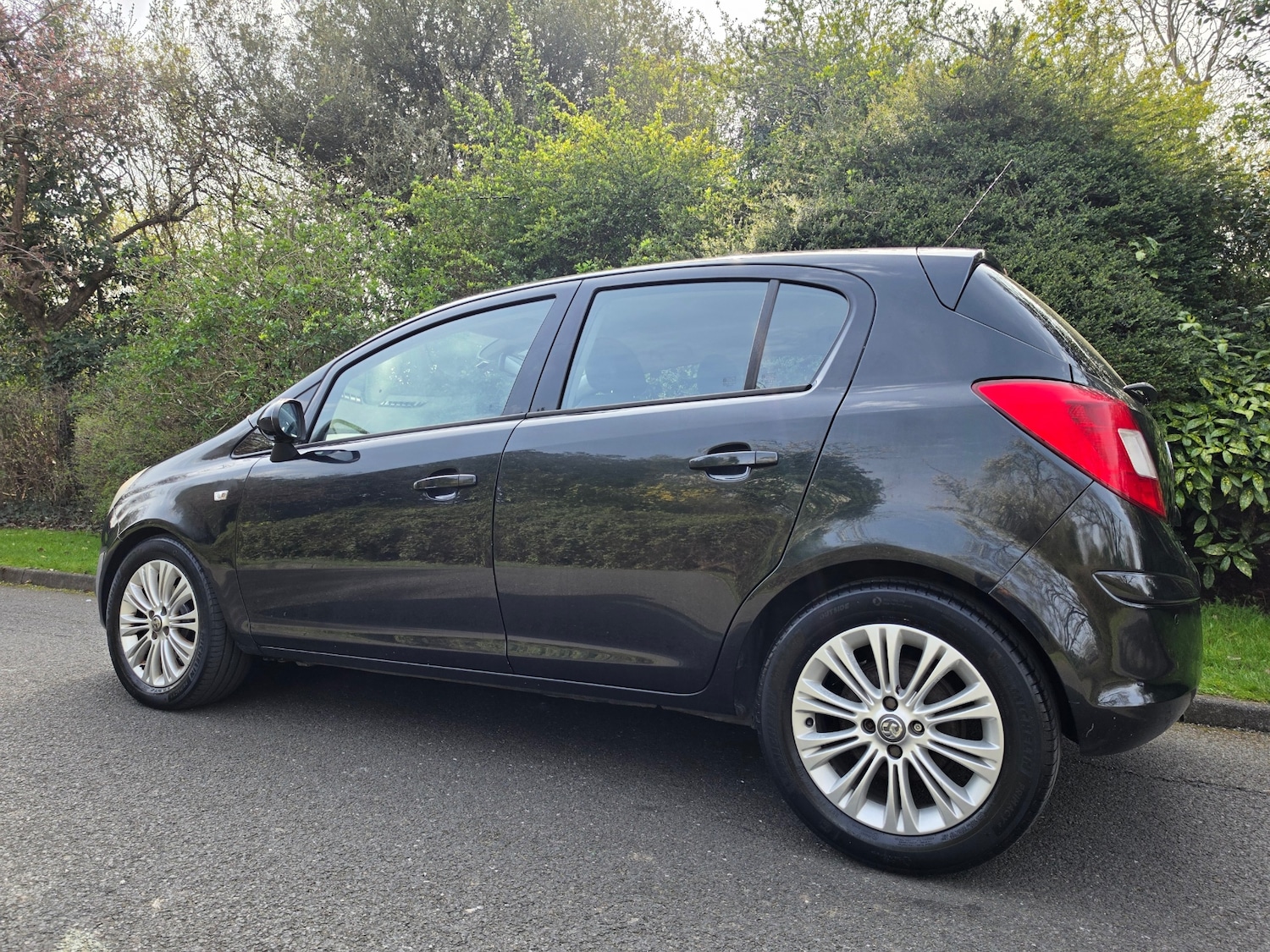 Used Vauxhall Corsa 2013 for sale - 77954326: Photo 4