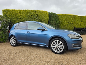 Used Volkswagen Golf 2016 for sale - 78630347: Photo