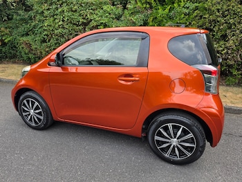 Used Toyota IQ 2014 for sale - 79314774: Photo