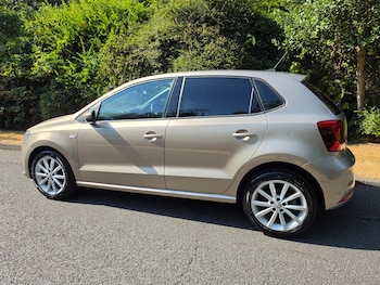 Used Volkswagen Polo 2017 for sale - 79528036: Photo
