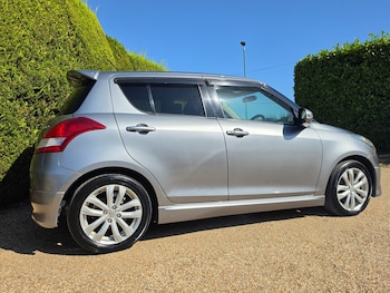Used Suzuki Swift 2015 for sale - 79515726: Photo