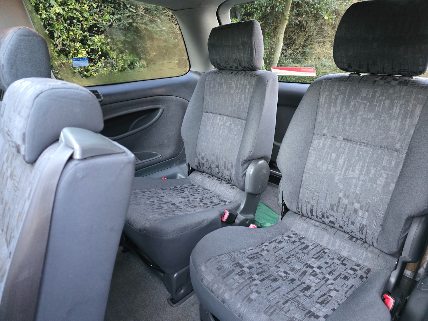 Used Toyota Previa 2004 for sale - 77129861: Photo 13