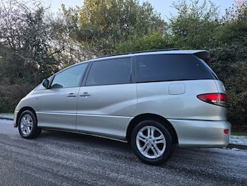 Used Toyota Previa 2004 for sale - 77129861: Photo