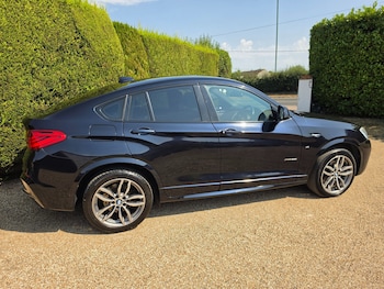 Used BMW X4 2017 for sale - 79528176: Photo