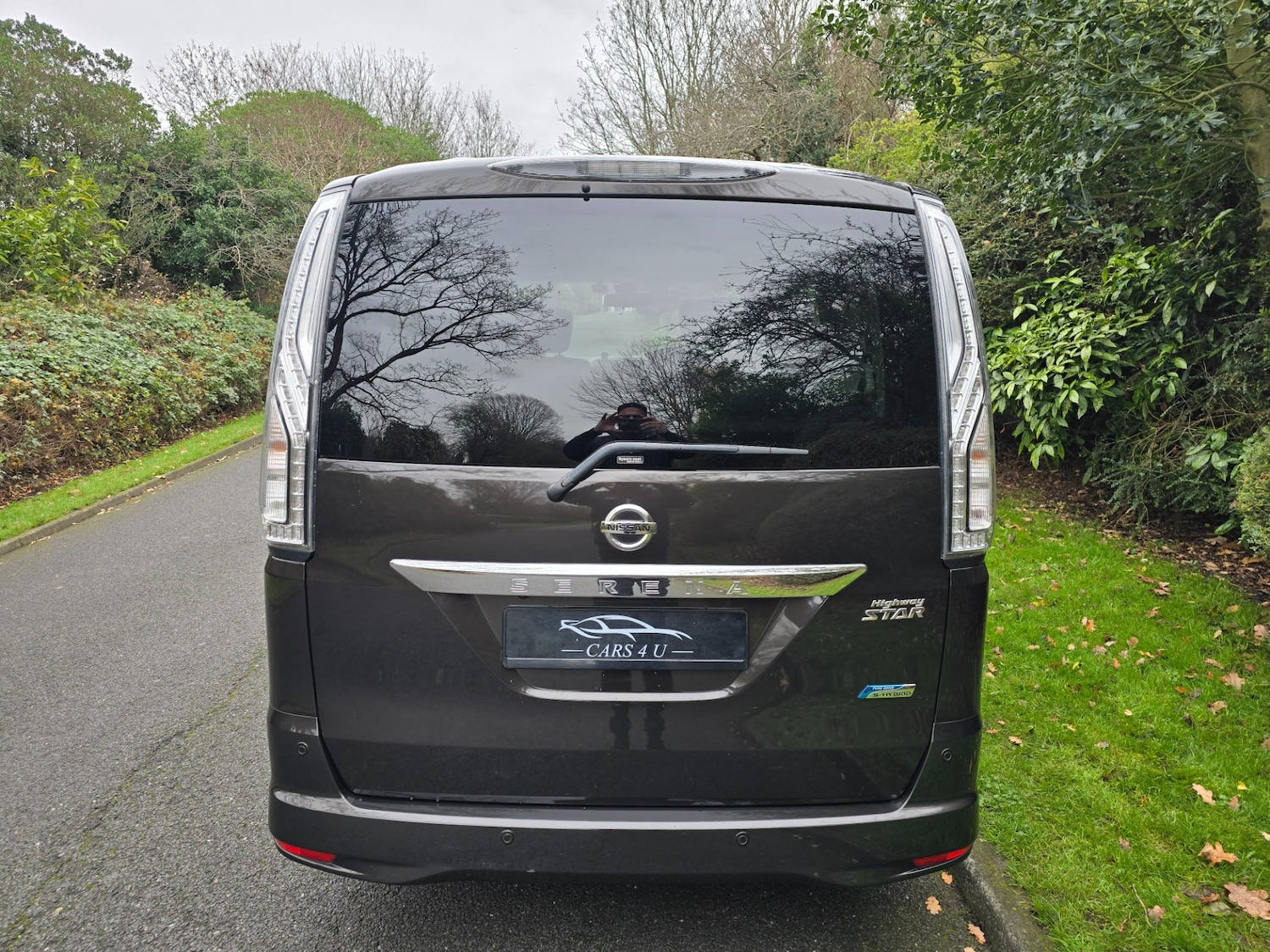 Used Nissan Serena 2014 for sale - 76984224: Photo 10