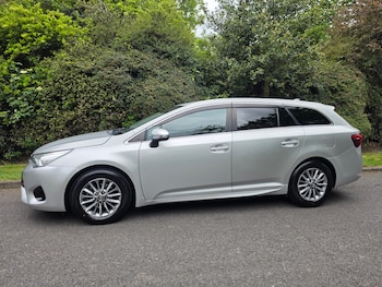 Used Toyota Avensis 2018 for sale - 78572608: Photo