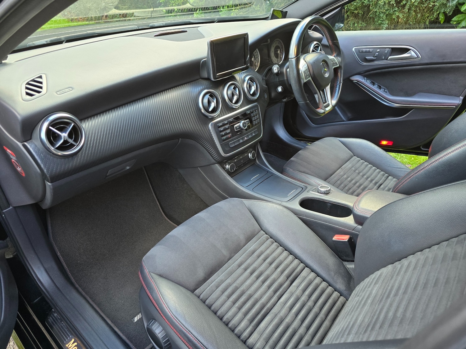 Used Mercedes-Benz A-Class 2014 for sale - 76281851: Photo 13